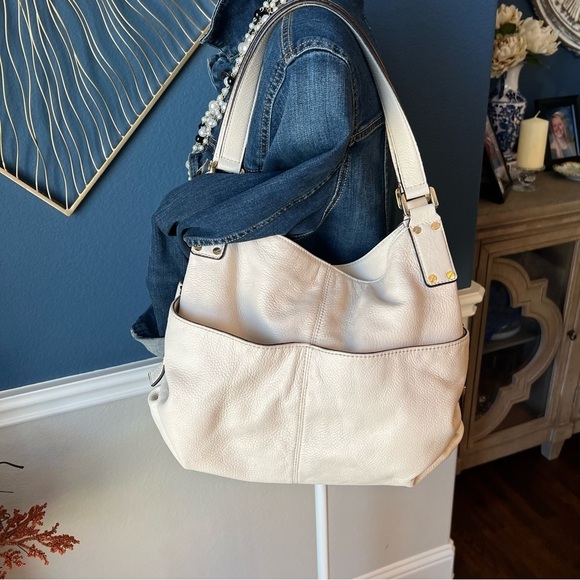 Michael Kors Portland Shoulder Bag - EUC - Picture 5 of 10